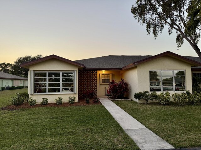N Dovetail Dr Unit A, Fort Pierce, Condo For Rent