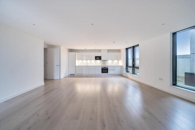 City North Place, London, 3 Bedroom Flat