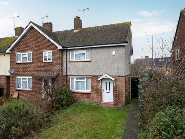 Rembrandt Drive, Northfleet, 2 Bedroom Semi-detached