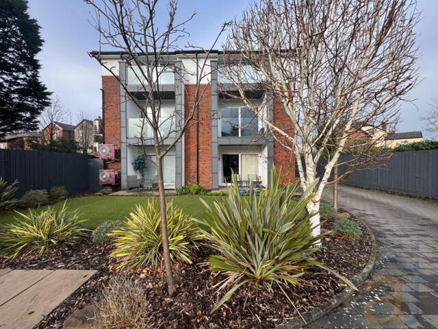 Dover Point, A Liverpool Road, 2 Bedroom Flat