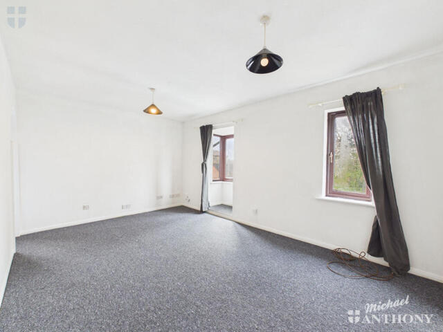 Poets Chase, Aylesbury, 1 Bedroom Flat