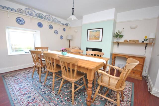 Cathay Lane, Cheddar, 3 Bedroom Semi-detached