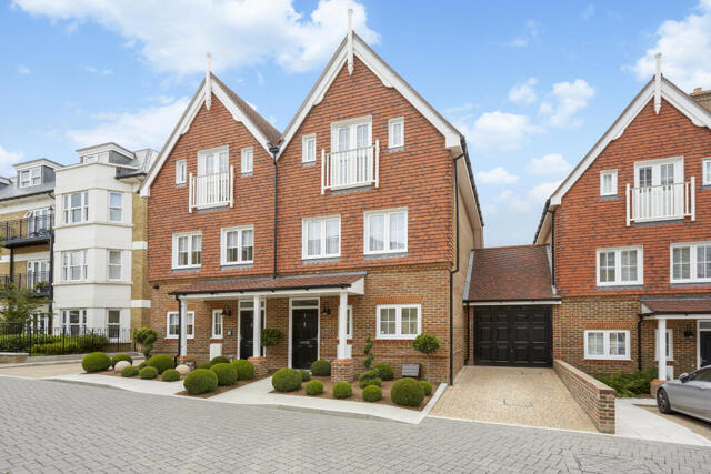 Sovereign Place, Tunbridge Wells, 3 Bedroom Semi-detached