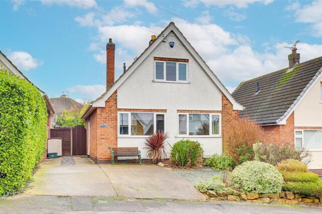 Veronica Drive, Carlton, 3 Bedroom Detached Veronica Drive, Carlton, 3 Bedroom Detached
