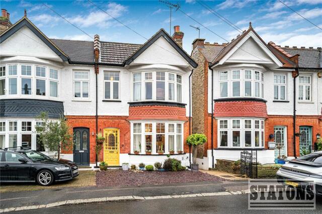 Hadley Road, Barnet, 4 Bedroom Semi-detached
