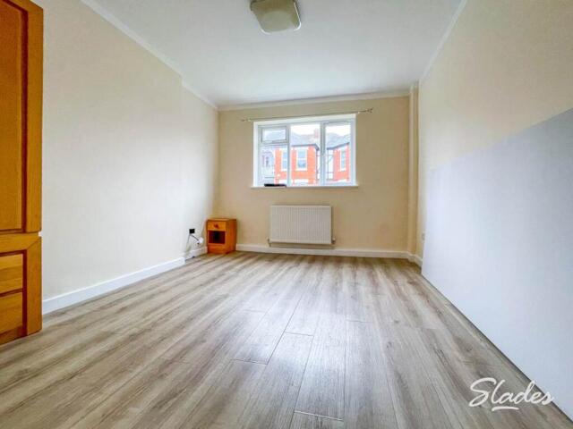 Harcourt Road, Bournemouth, 3 Bedroom Apartment