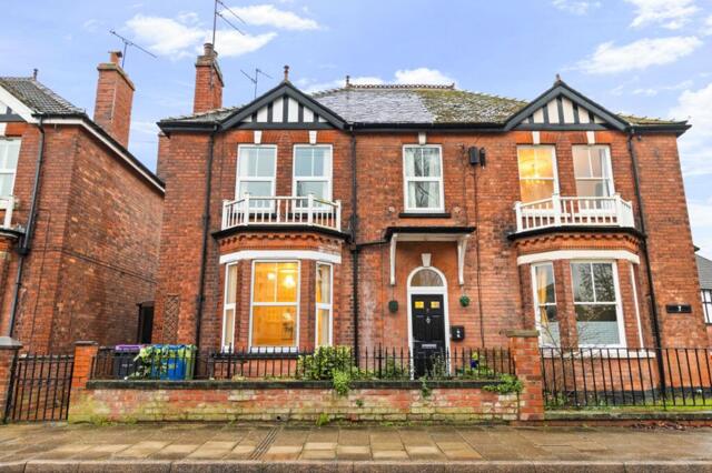 Bright Street, Gainsborough, 4 Bedroom Semi-detached
