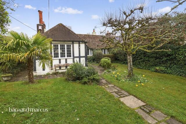 Bunce Common Road, Leigh, 2 Bedroom Character Bunce Common Road, Leigh, 2 Bedroom Character