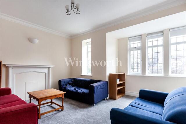 Woodstock Road, London, 3 Bedroom Apartment