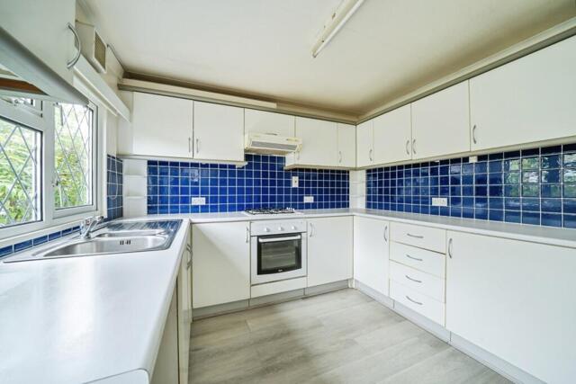 Promenade Park, Willow Crescent, Moss Lane, 2 Bedroom Detached