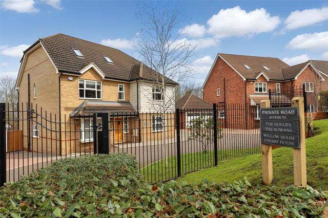 Lee Chapel Lane, Langdon Hills, 5 Bedroom Detached