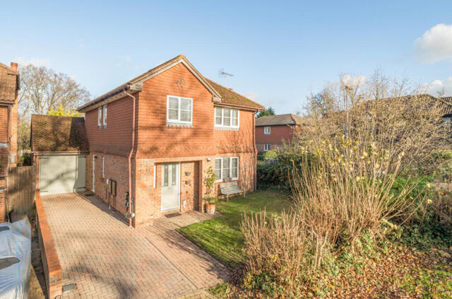 Warfield, Cleopatra Place, Bracknell, 4 Bedroom Detached Warfield, Cleopatra Place, Bracknell, 4 Bedroom Detached