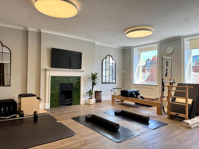 Upper Wimpole Street, London, Healthcare Facility To