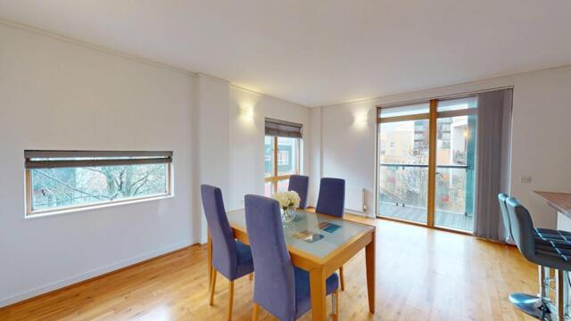 Renaissance Walk, London, 1 Bedroom Apartment