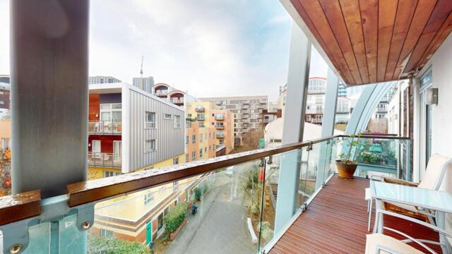 Renaissance Walk, London, 1 Bedroom Apartment