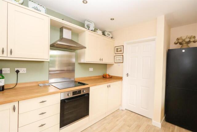 Meadow Croft Drive, Bishop Monkton, 3 Bedroom Detached