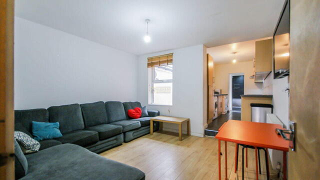 Croydon Road, Selly Oak, 6 Bedroom Terraced