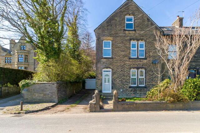 Huddersfield Road, Diggle, 4 Bedroom End
