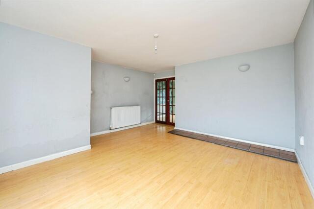 Hall Dyke, Spondon, 3 Bedroom Detached