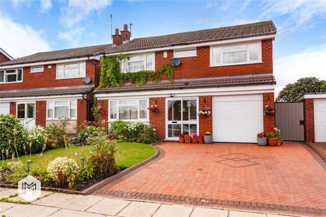 Blackrod Drive, Bury, 4 Bedroom Detached