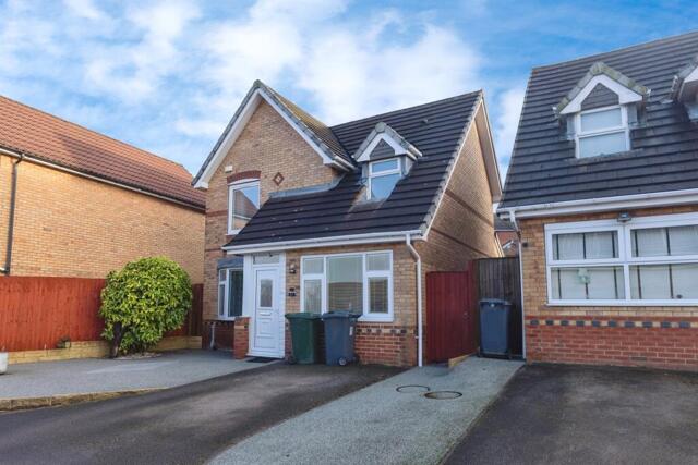 Cote Farm Lane, Thackley, 3 Bedroom Detached