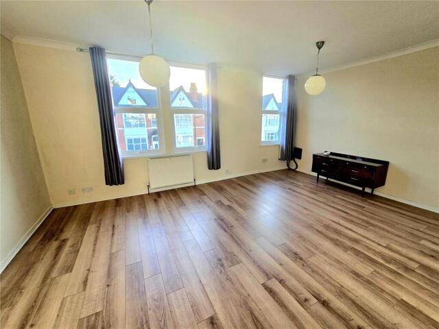 Chestnut Road, Birmingham, 2 Bedroom Maisonette