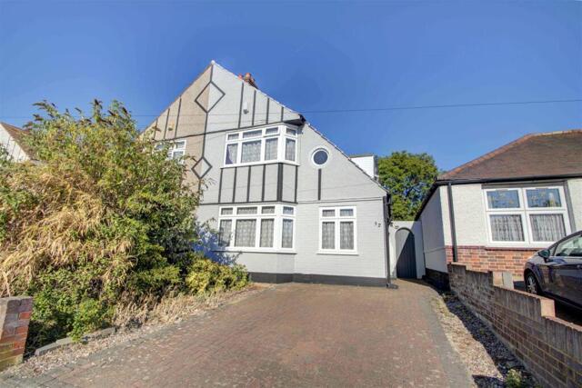 Denziloe Avenue, Hillingdon, 3 Bedroom Semi-detached