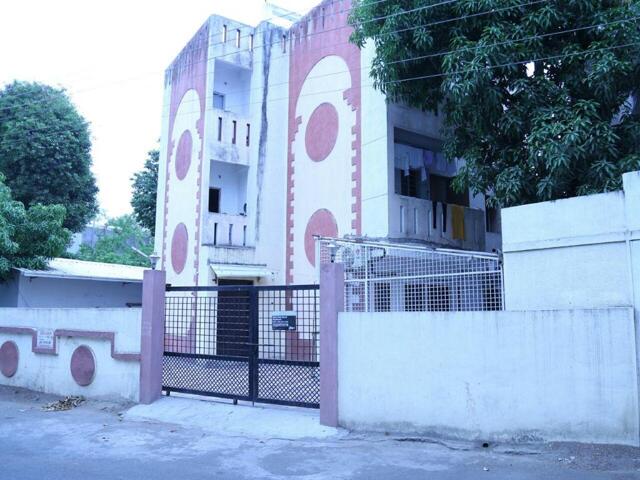 Shastri Road, Dharampeth, Khare Town, Nagpur (maharashtra State), Nagpur, Shivam Apartment, Apartmen