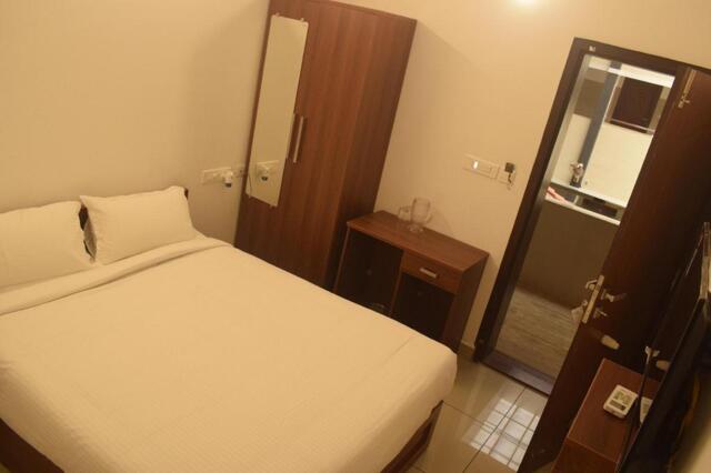 Marthoma Church Road, Pala (kerala), Sunstar Residency And