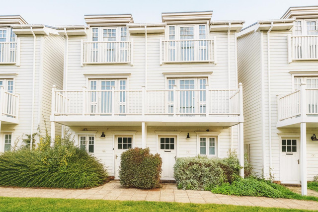 Longwater Avenue, Green Park Village, 4 Bedroom Semi-detached