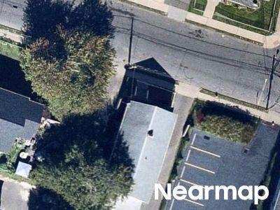 Mather St, Hartford, Preforeclosure Multi-family Home