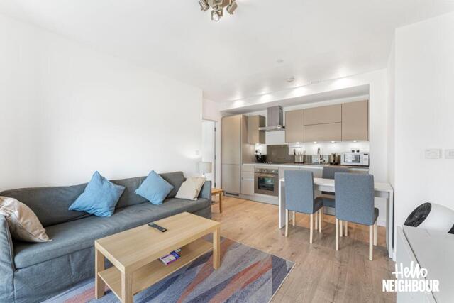 Great Eastern Road, London, 2 Bedroom Apartment