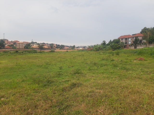 Kulambiro, Kampala, 2 Acre Land