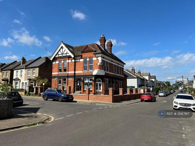 Glenthorne Road, Kingston Upon Thames, 1 Bedroom House