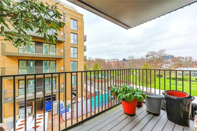 Parrs Way, London, 1 Bedroom Apartment