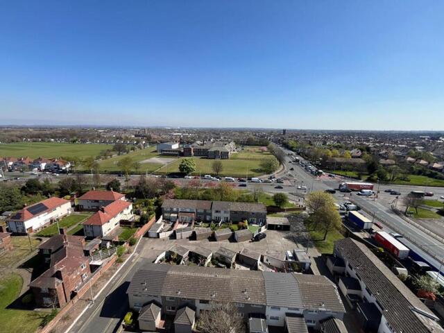 Fernhill Road, Bootle, 2 Bedroom Flat