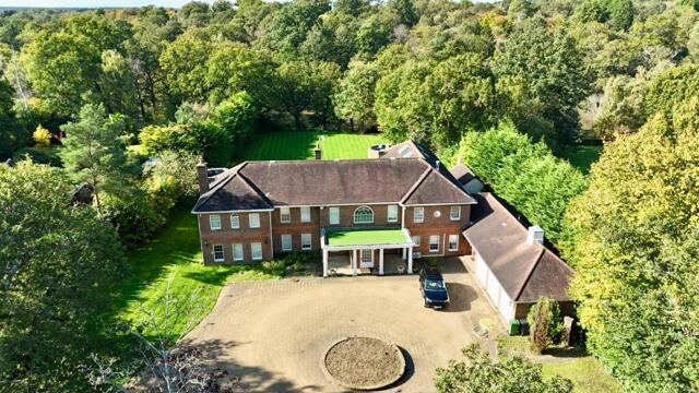 Pachesham Park, Leatherhead, 6 Bedroom Detached