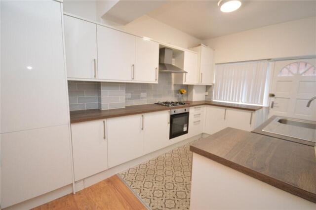 Dewsbury Road, 4 Bedroom Terraced