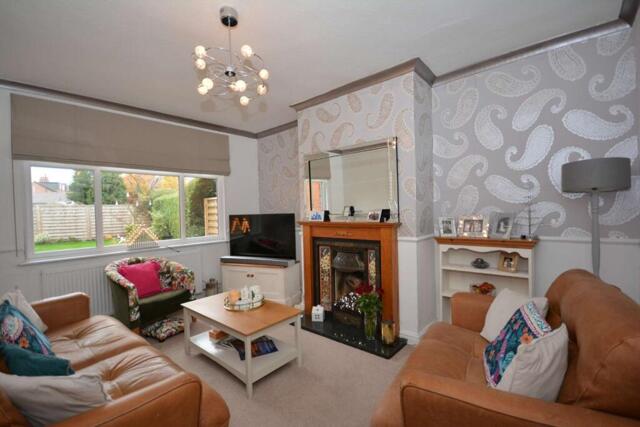 Lidgett Lane, Roundhay, 3 Bedroom Semi-detached