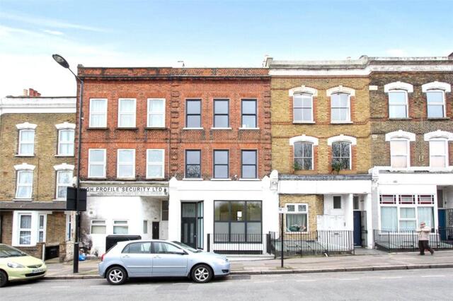 Chatsworth Road, London, 1 Bedroom Flat