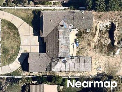 Lasaine Ave, Northridge, Preforeclosure Single-family Home