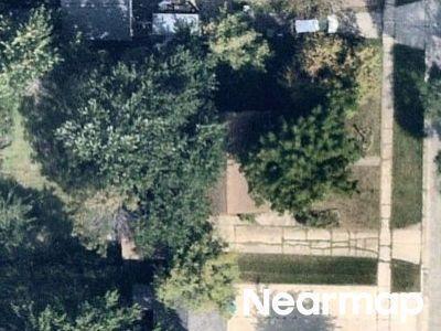 Hiawatha Ave, Menomonee Falls, Preforeclosure Single-family Home