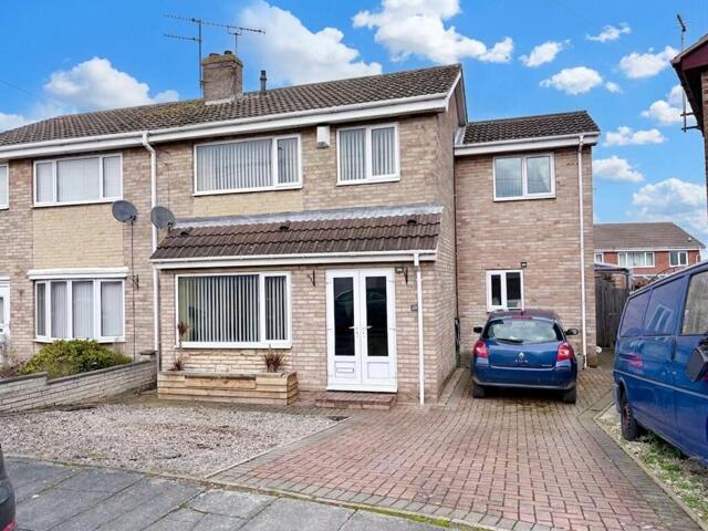 Bretby Close, Doncaster, 4 Bedroom Semi-detached Bretby Close, Doncaster, 4 Bedroom Semi-detached