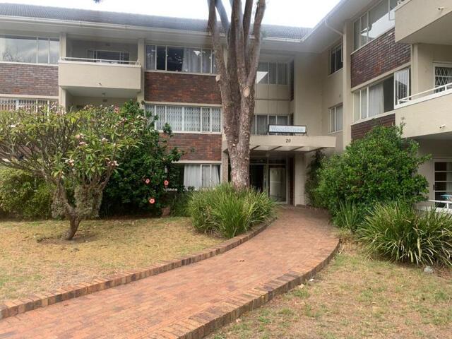 Rondebosch, Cape Town, Spacious Top Floor