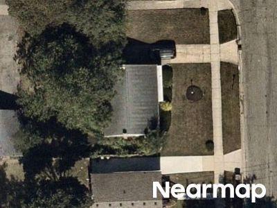 Bay St, Pontiac, Preforeclosure Single-family Home