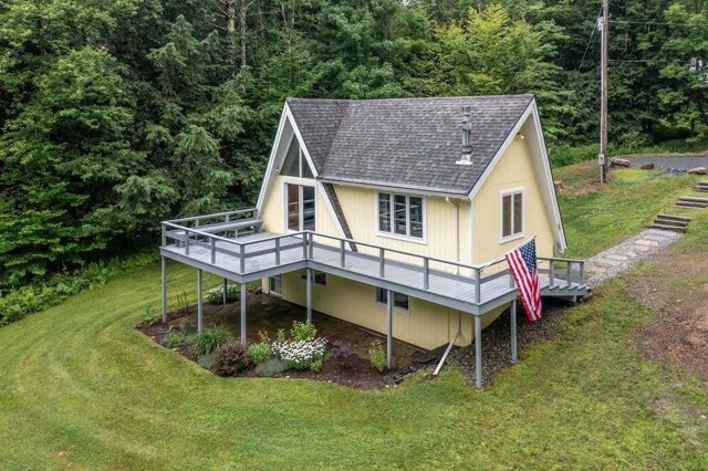 Alpine Mdws, Stowe, Home For Sale