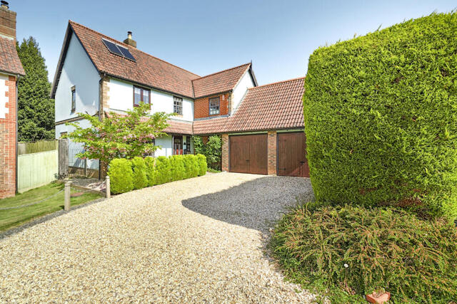 Lyall Close, Swindon, 4 Bedroom Detached