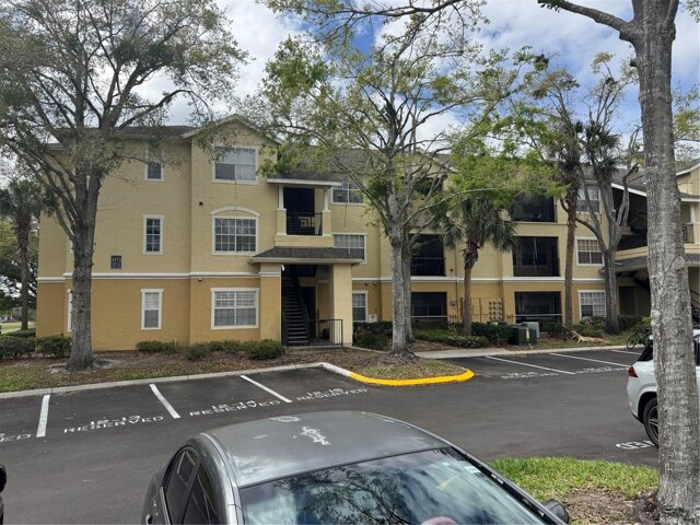 Robert Trent Jones Dr Apt,orlando, Condo For Rent