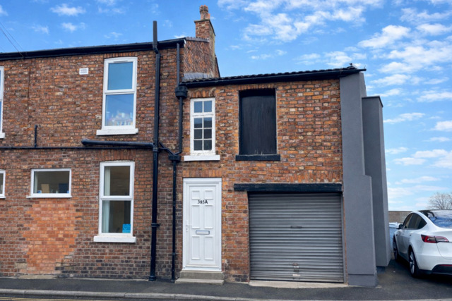 Stockport Road, Altrincham, Garage For Rent