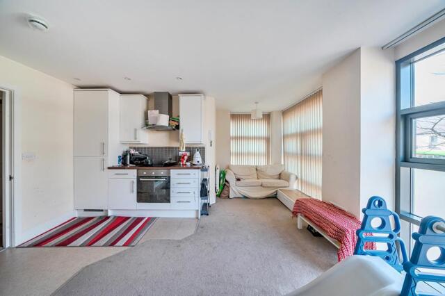 John Leon House, Headington, 2 Bedroom Flat